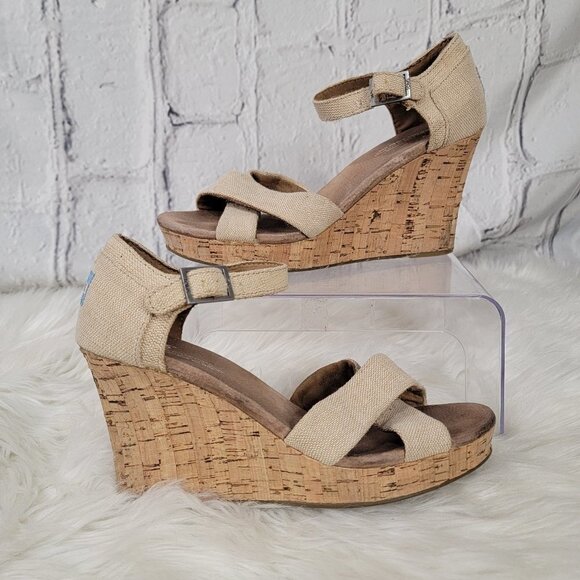 Toms Sienna Womens Cork Wedge Strappy Sandals Casual Tan Peep Toe Summer Shoe - Picture 1 of 12